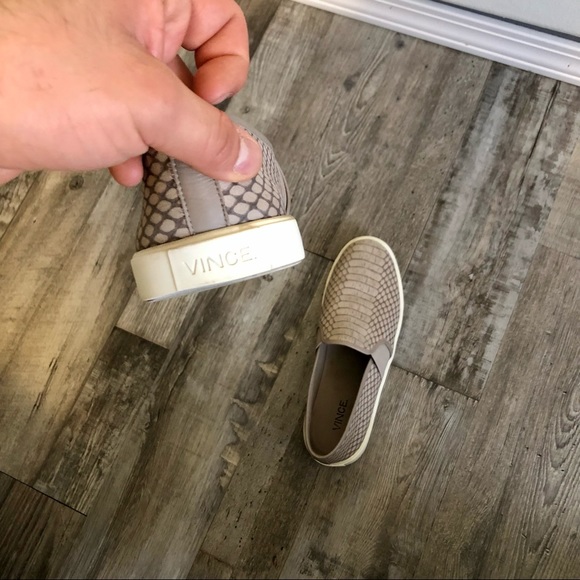 VINCE Reptile gray snake python slip on casual shoes size 7.5 - Picture 8 of 14